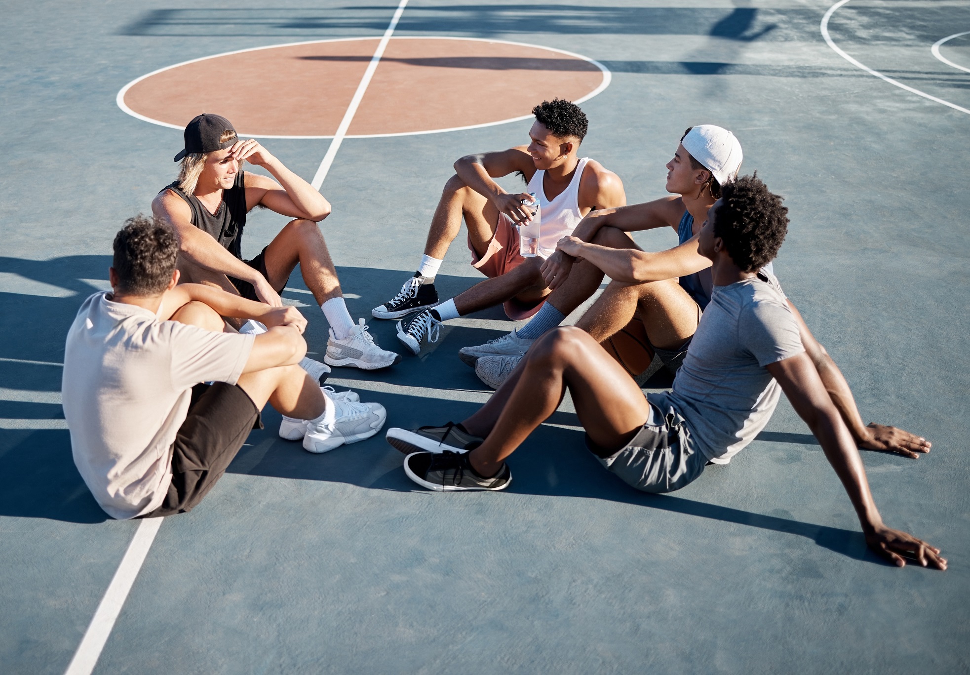  Basketballteam legt Strategie fest 