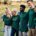 Volunteers im Park